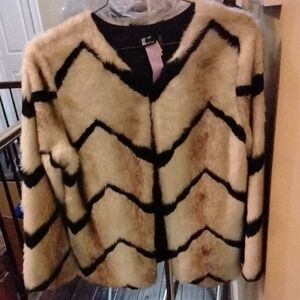Love Token Chevron Faux Fur Jacket in Black and Tan
